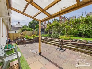 Patio- click for photo gallery